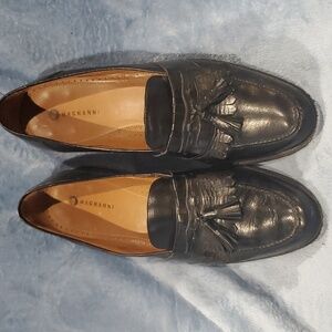 Magnanni black leather tassle loafer